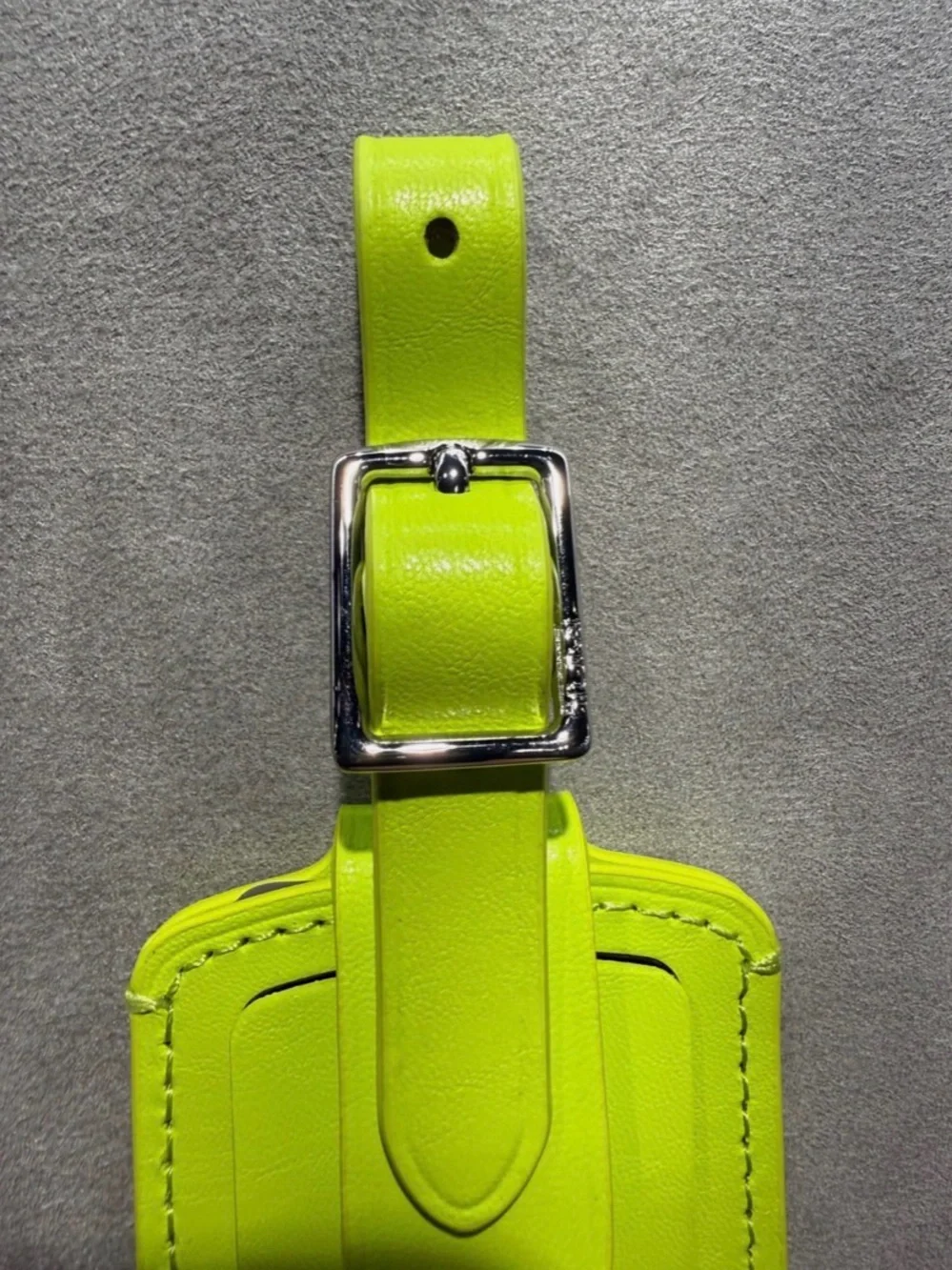 NEW Tumi 3.625” x 2.25” Leather Luggage Name Tag w/ Buckle - LIME GREEN